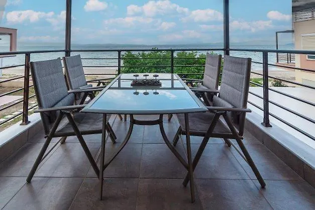 Nikogroup By The Sea 3 Villa Polychrono 0*,